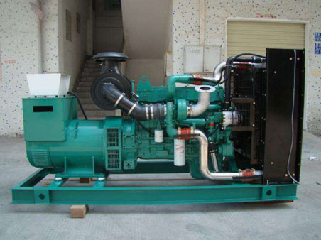响水镇1100kw康明斯柴油发电机组图片 响水镇1100kw康明斯柴油发电机组图片